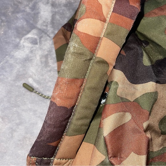 Hershel supply company green olive/ army green camouflage pattern print backpack - Picture 12 of 15